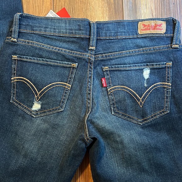 Levi’s Distressed 524 Too Superlow Jeans, Size 1M (25x32) - Picture 2 of 14